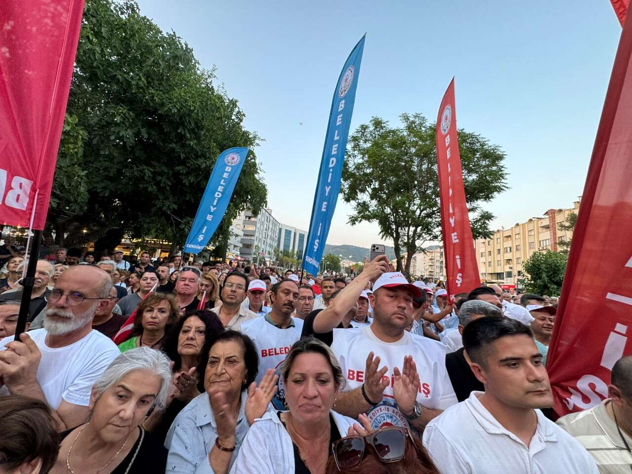 CHP Muğla’da Görevden Alma Krizi: Kızıl ve 13 İlçe Başkanı Meydanda 3